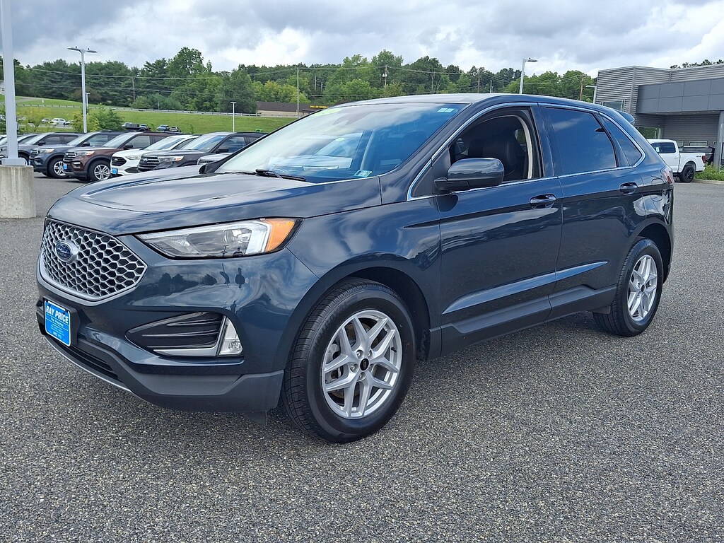 Used 2024 Ford Edge SUV