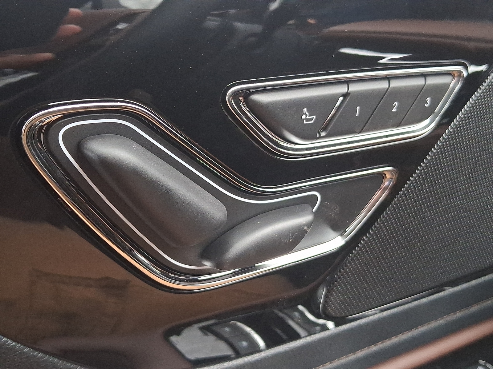 2026 Lincoln Aviator Reserve - Photo 18