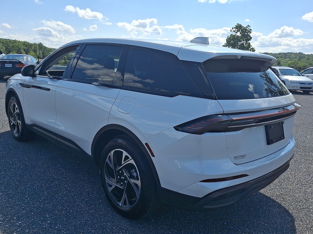 New 2026 Lincoln Nautilus Premiere SUV