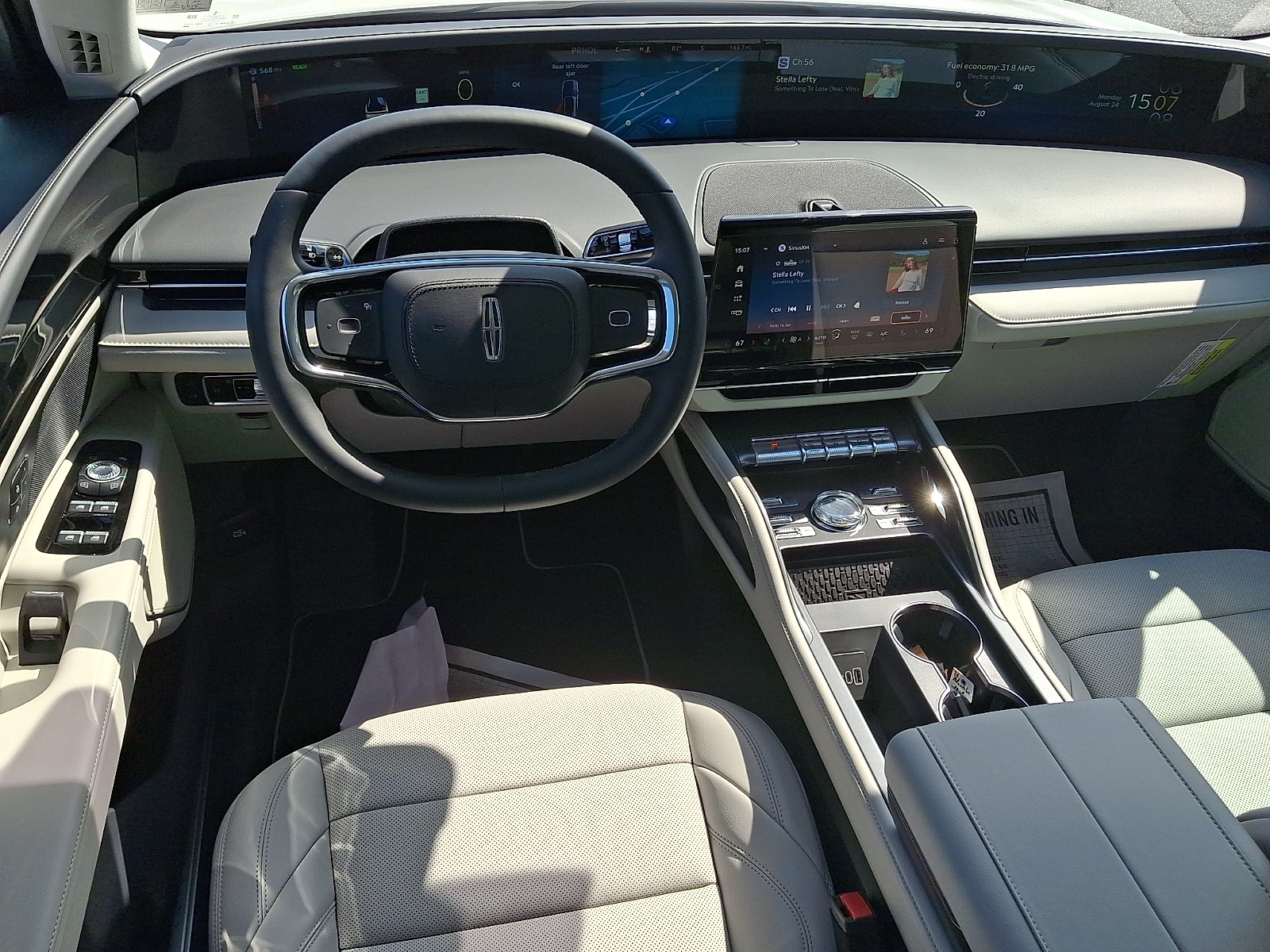 2026 Lincoln Nautilus Premiere - Photo 8