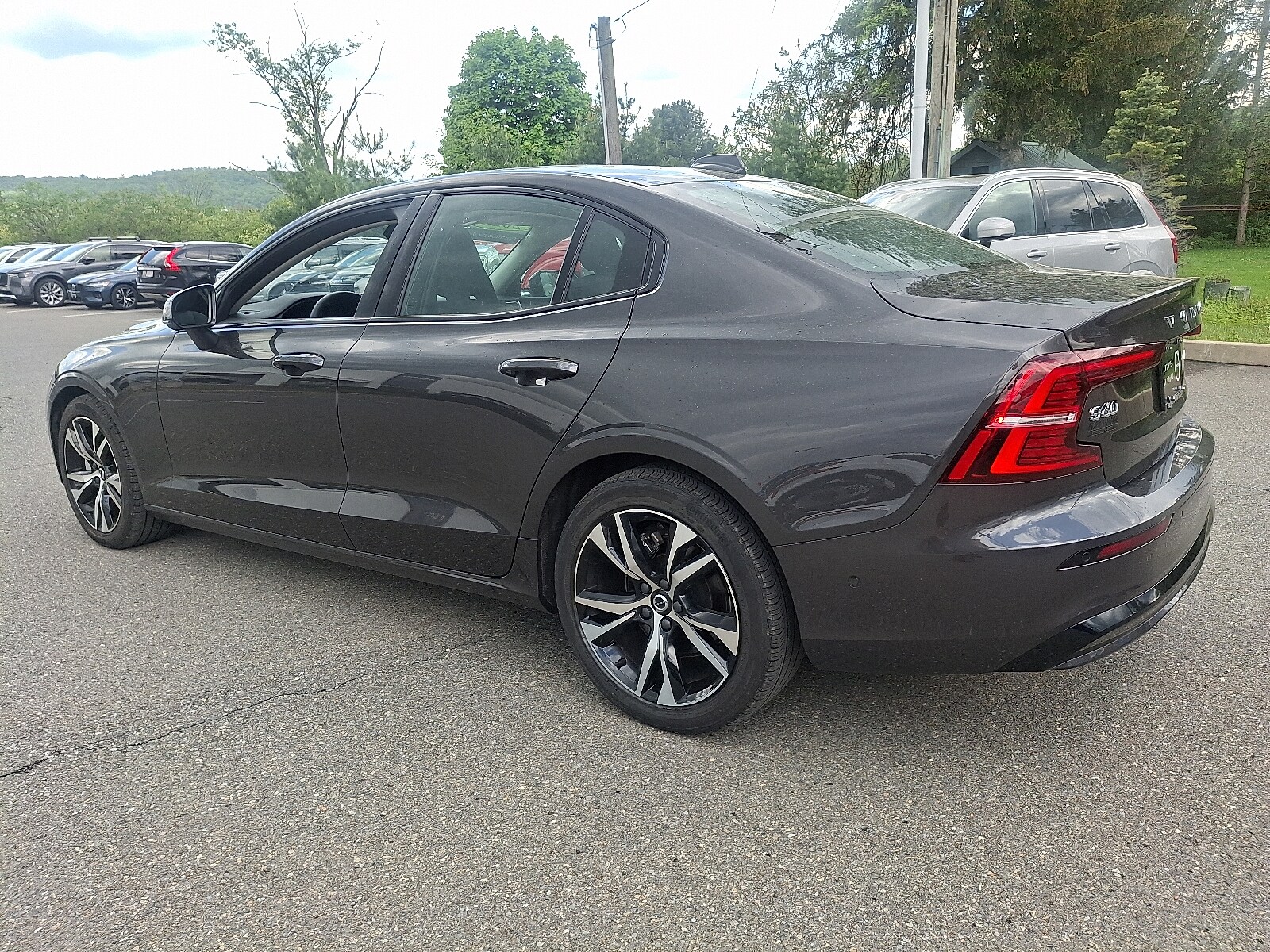 2024 Volvo S60 B5 Plus photo 4