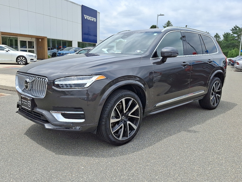 Used 2024 Volvo XC90 B5 Plus Bright Theme Sport Utility
