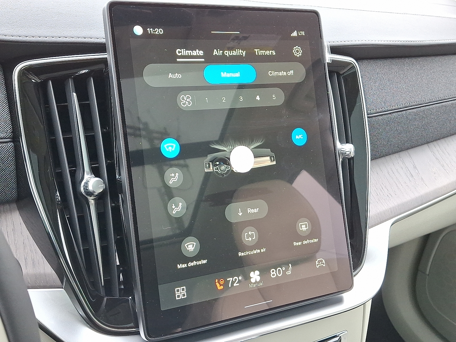 2026 Volvo XC90 Ultra - Photo 11