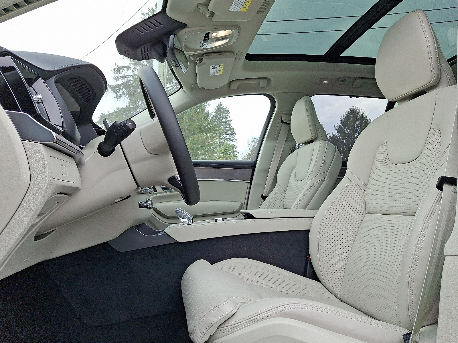2026 Volvo XC90 Ultra - Photo 8