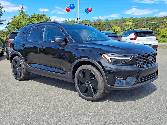 2026 Volvo XC40 B5 Ultra Black Edition SUV