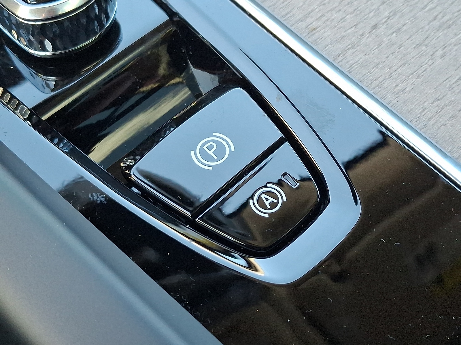 2026 Volvo XC60 Ultra - Photo 17