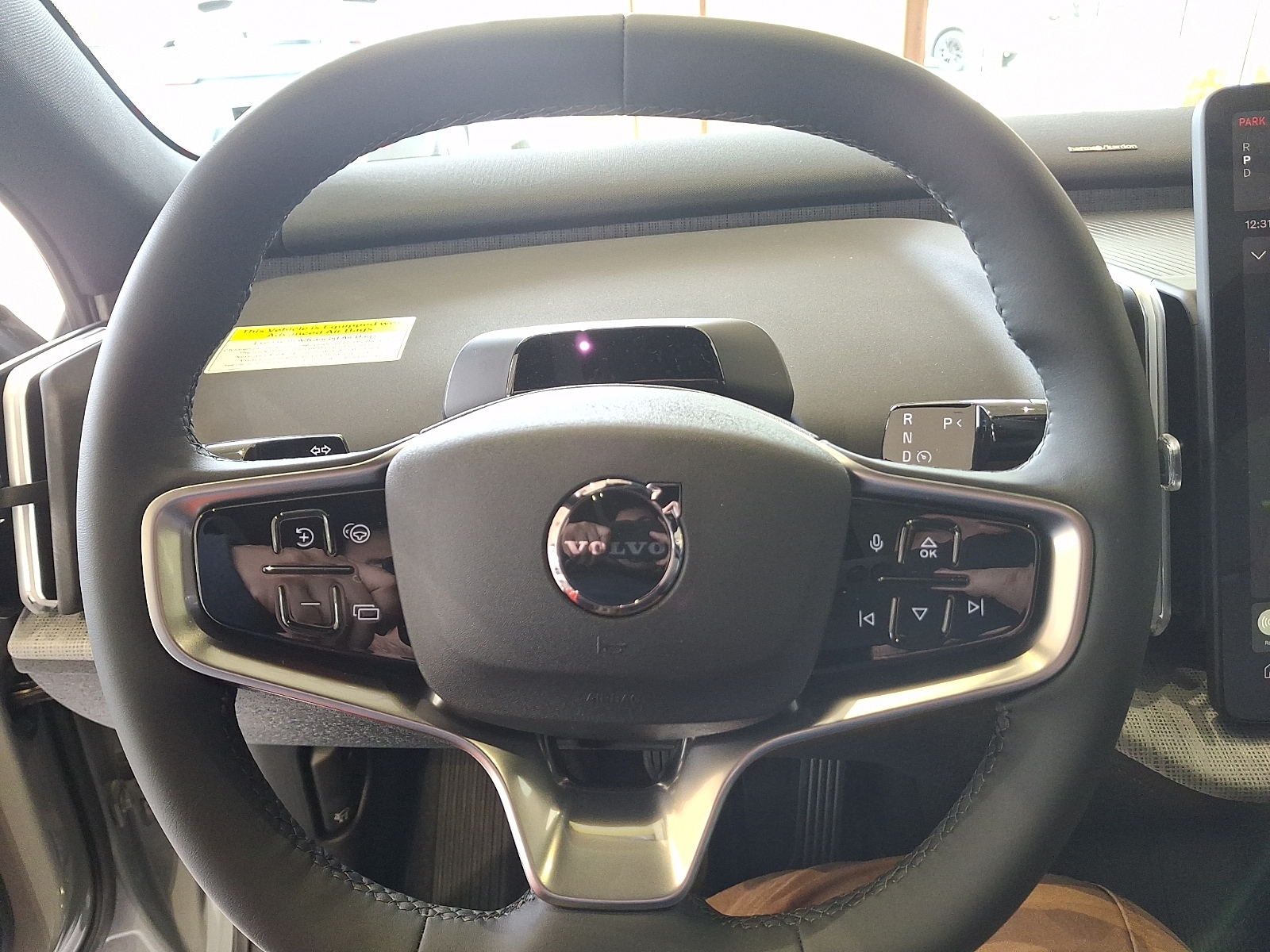 2026 Volvo EX30 Ultra - Photo 14
