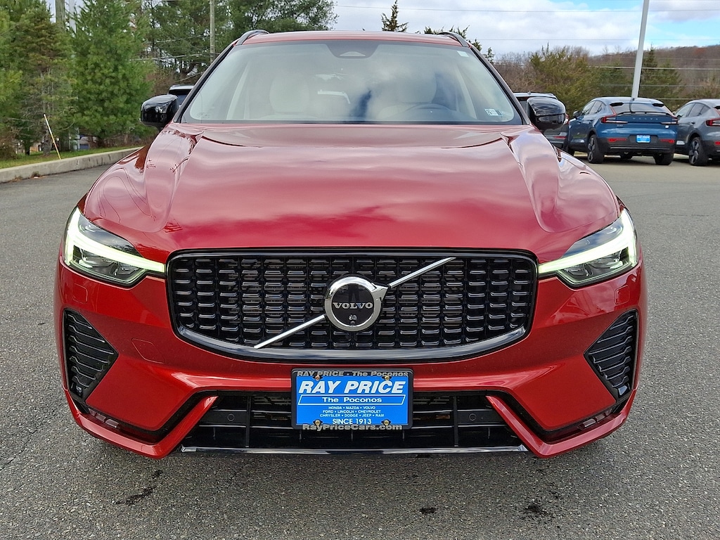 Certified 2024 Volvo XC60 B5 Plus Dark Theme Sport Utility