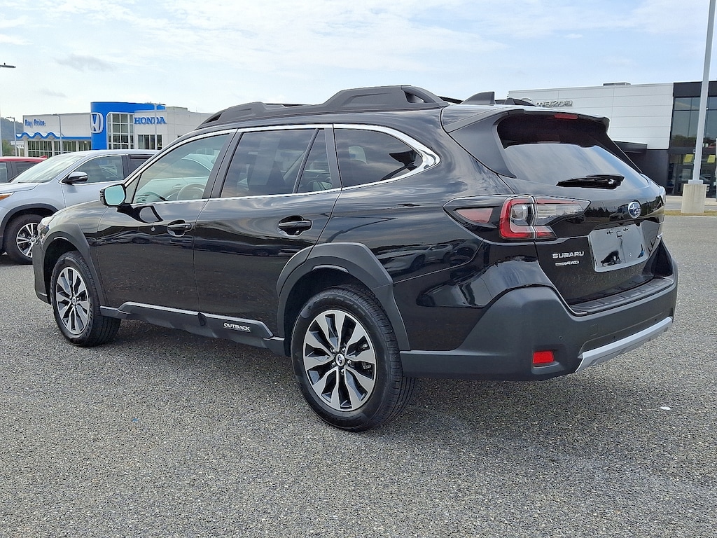 Used 2024 Subaru Outback Limited Sport Utility