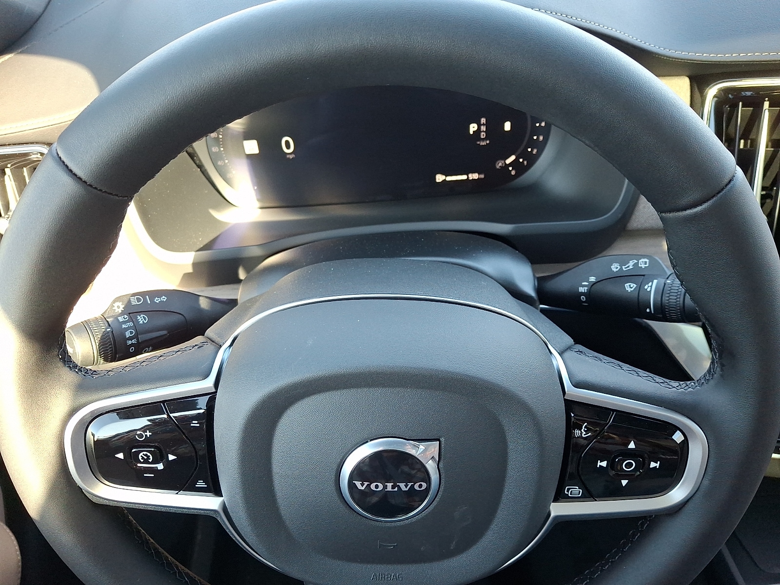 2026 Volvo XC90 Core - Photo 15