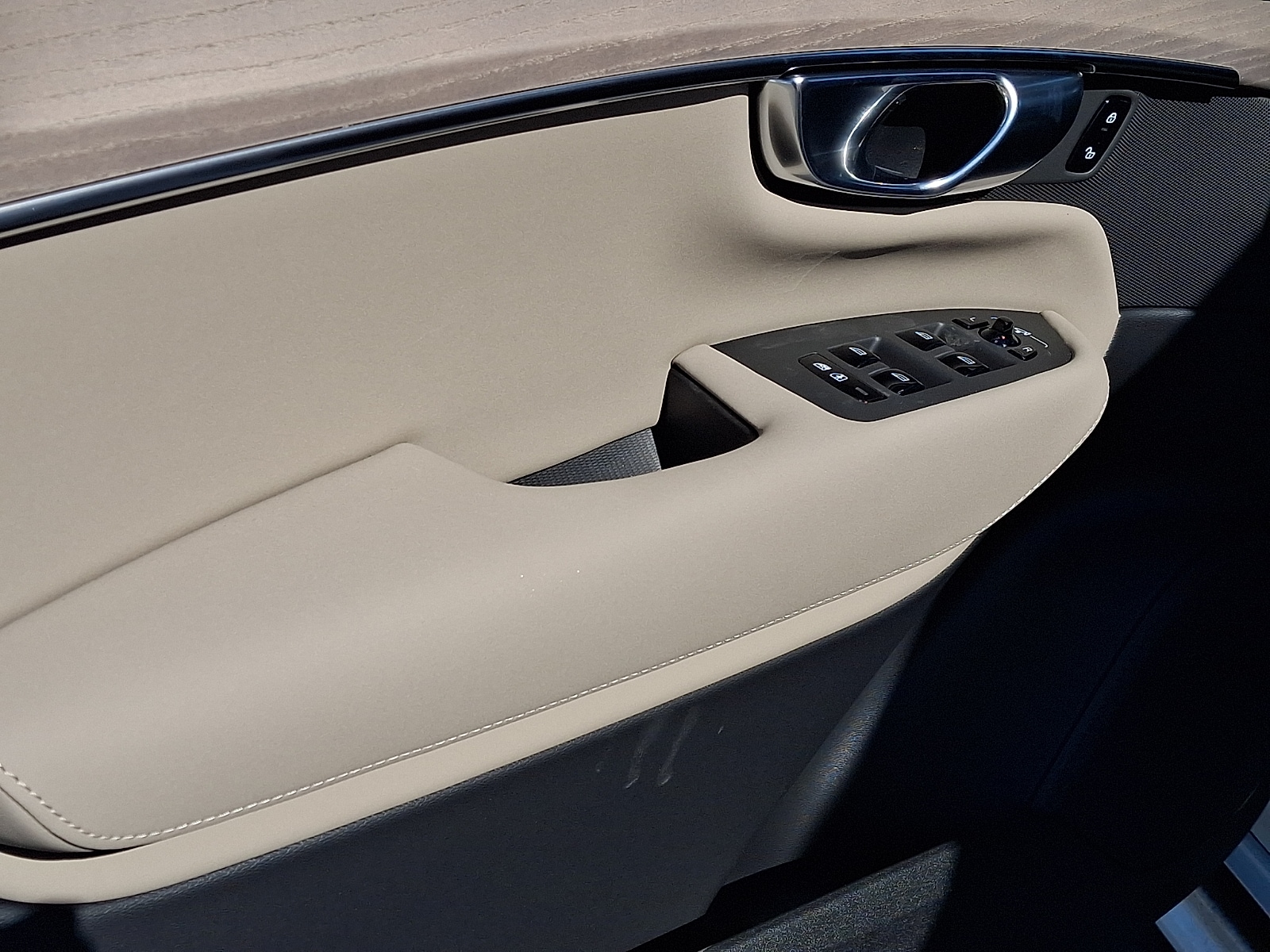 2026 Volvo XC90 Core - Photo 7