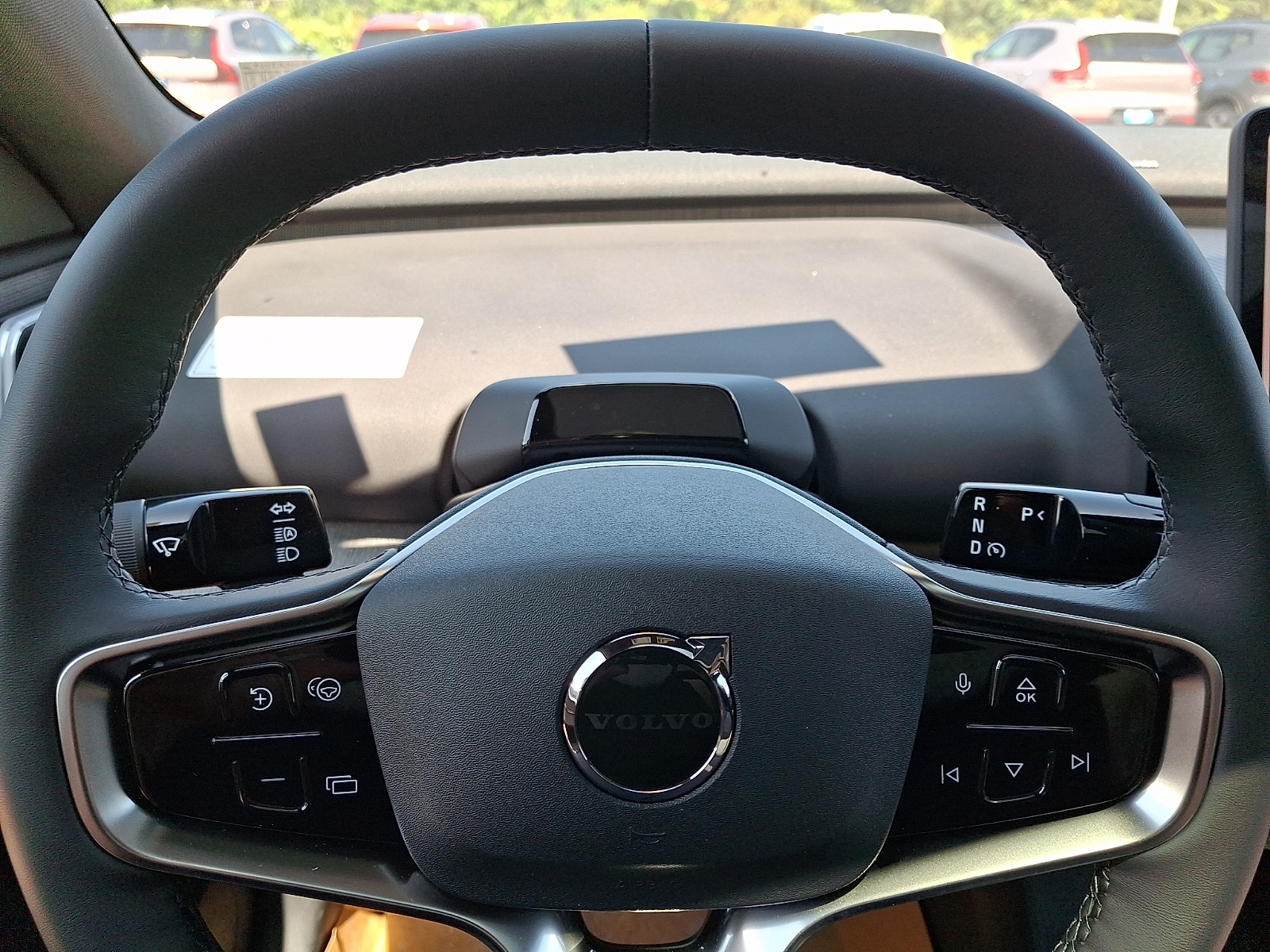 2026 Volvo EX30 Ultra - Photo 14