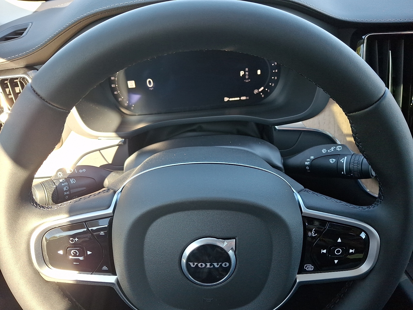 2026 Volvo XC60 Ultra - Photo 15