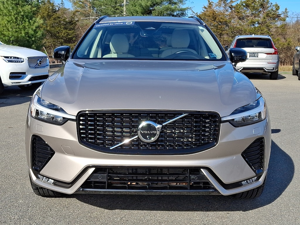 Certified 2024 Volvo XC60 B5 Plus Dark Theme Sport Utility