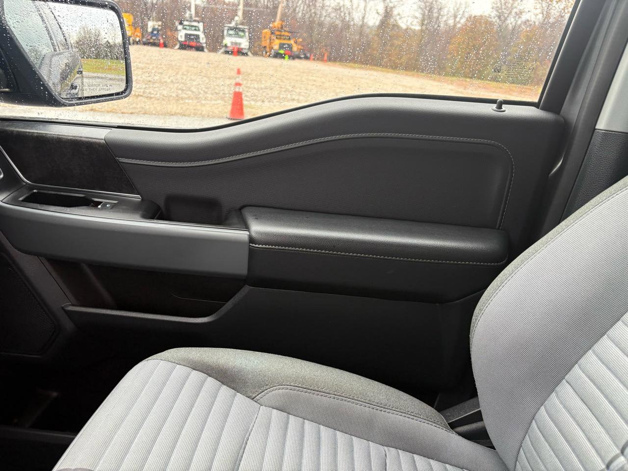 2023 Ford F-150 XLT - Photo 25