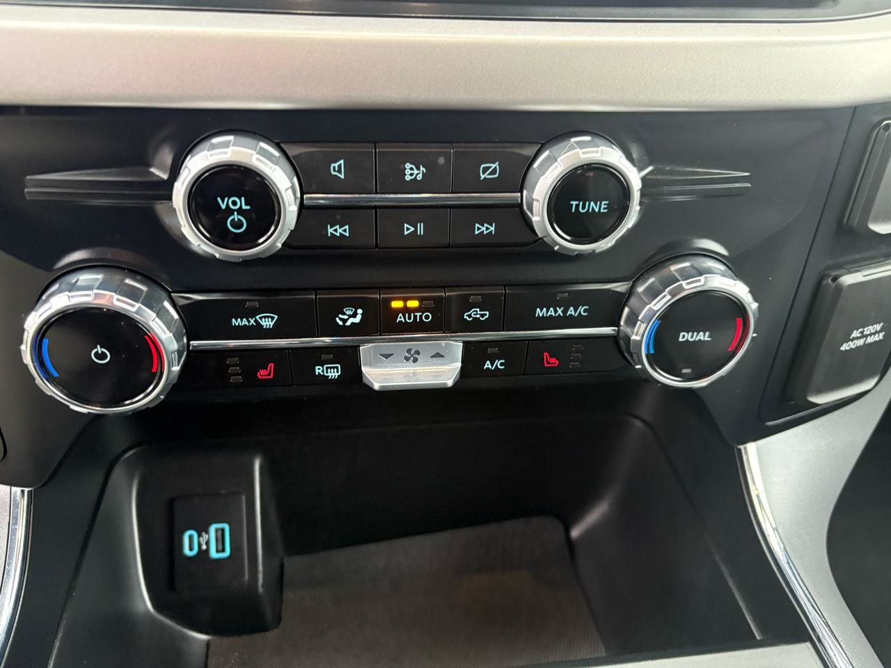 2023 Ford F-150 XLT - Photo 30