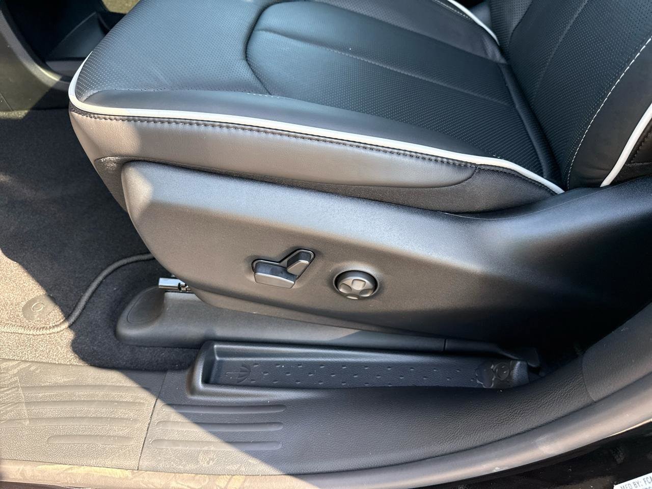 2026 Chrysler Pacifica Limited - Photo 22