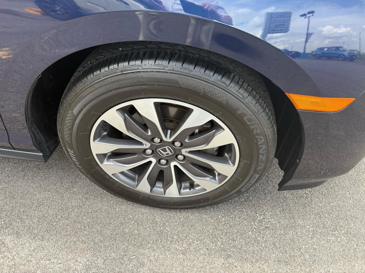 2023 Honda Odyssey EX-L - Photo 19
