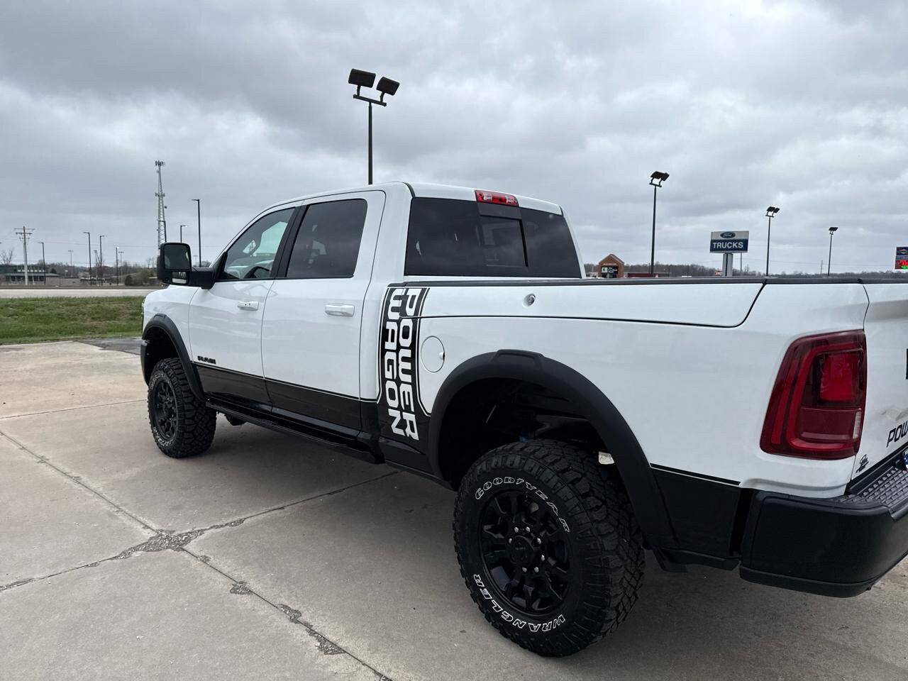 2026 RAM 2500 Power Wagon - Photo 7