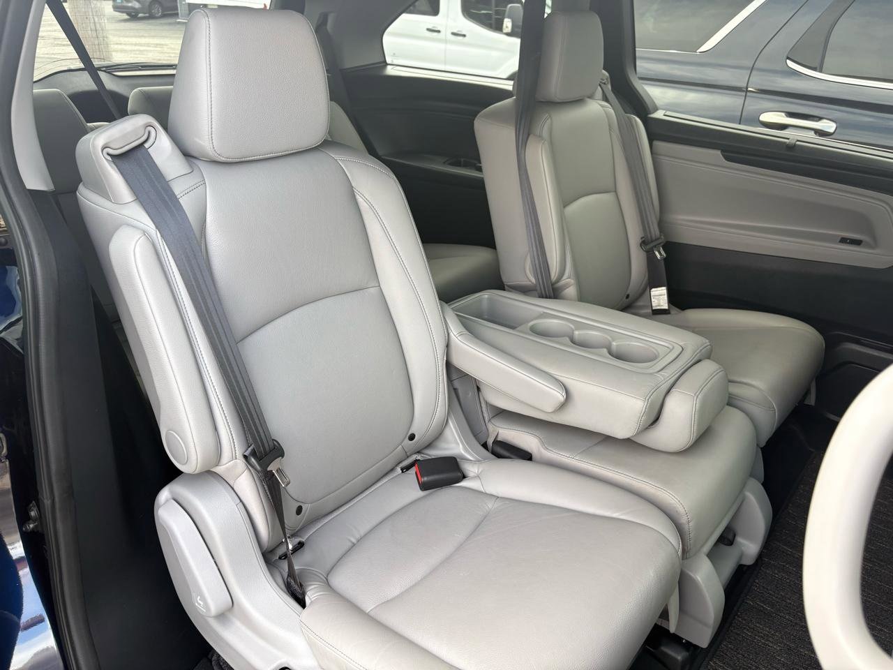 2023 Honda Odyssey EX-L - Photo 17