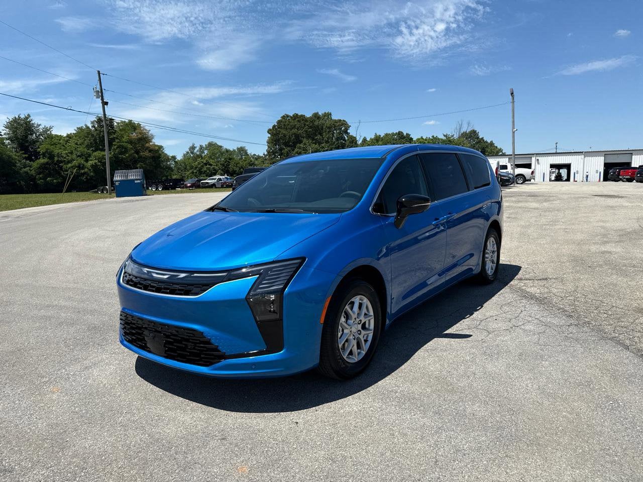 2027 Chrysler Pacifica Select - Photo 17