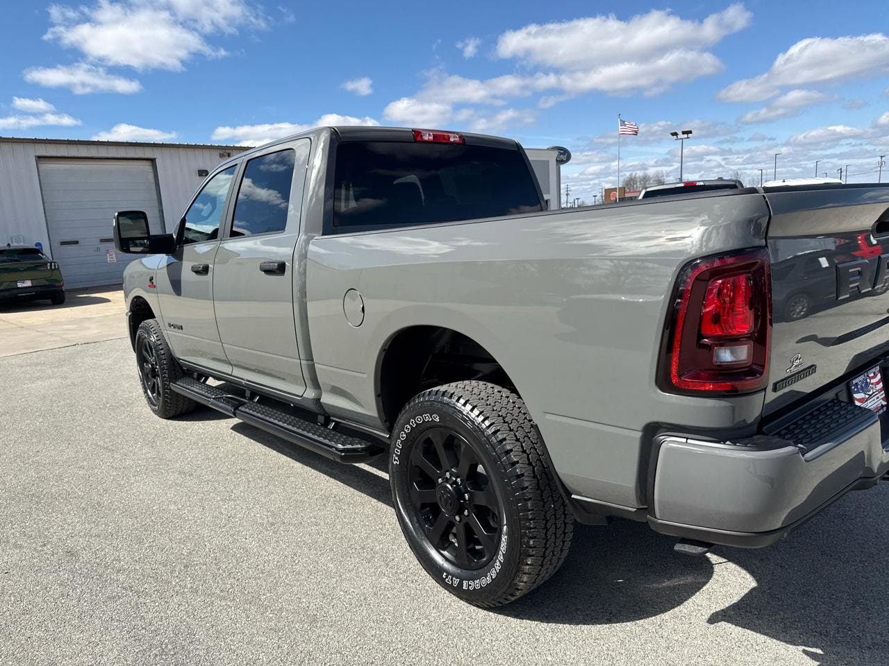 2026 RAM 2500 Big Horn - Photo 9
