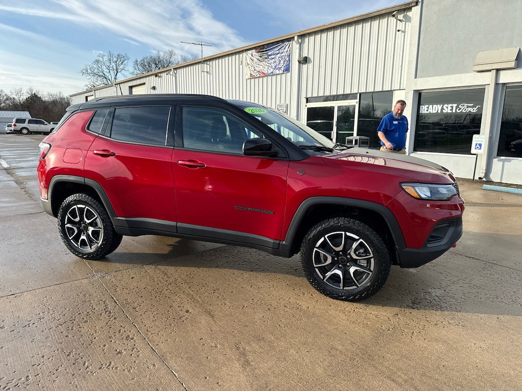 New 2026 Jeep Compass TRAILHAWK 4X4 Sport Utility