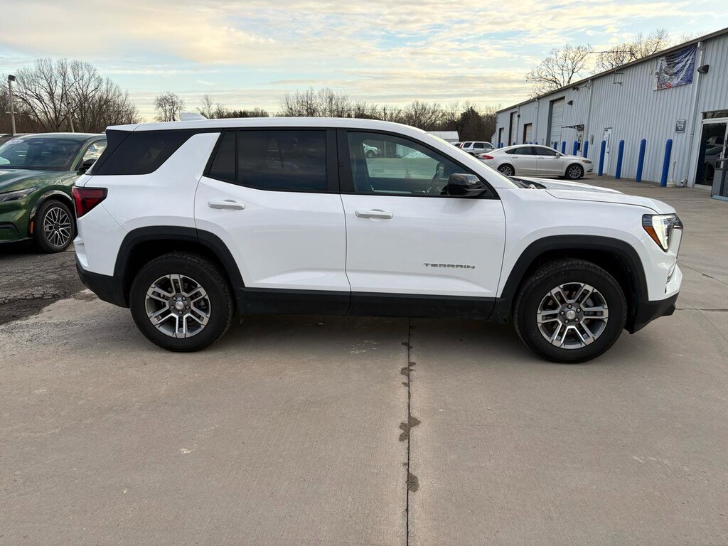 Used 2025 GMC Terrain AWD Elevation AWD Elevation