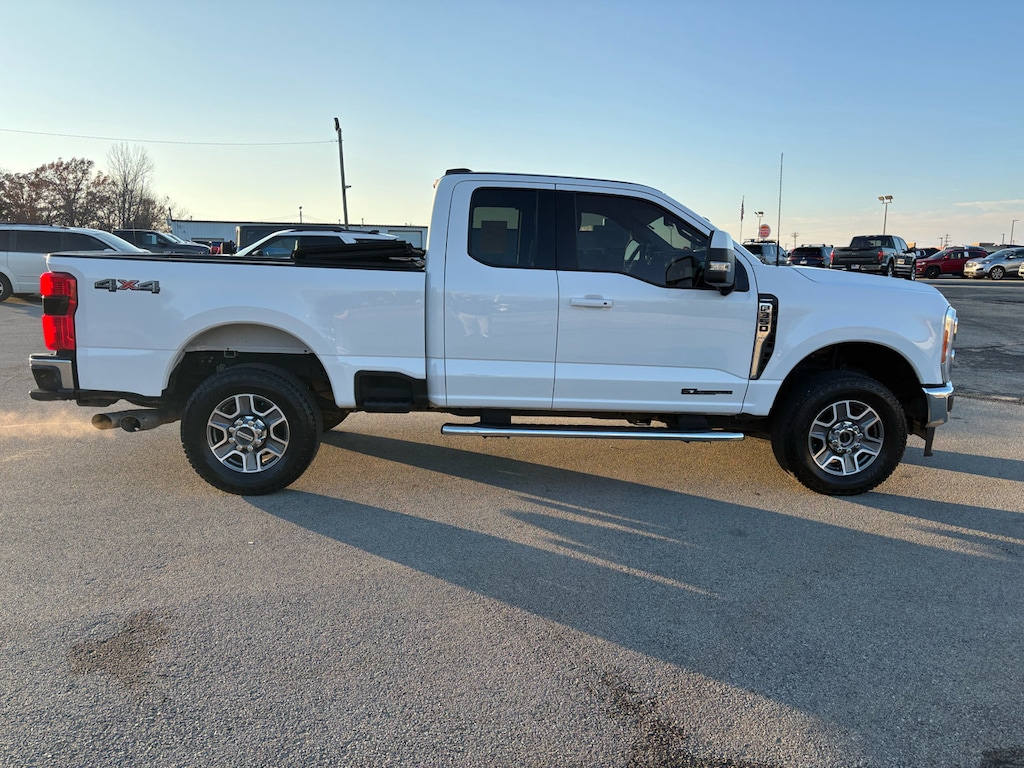 Used 2023 Ford Super Duty F-350 SRW Lariat 4WD SuperCab 8 Box