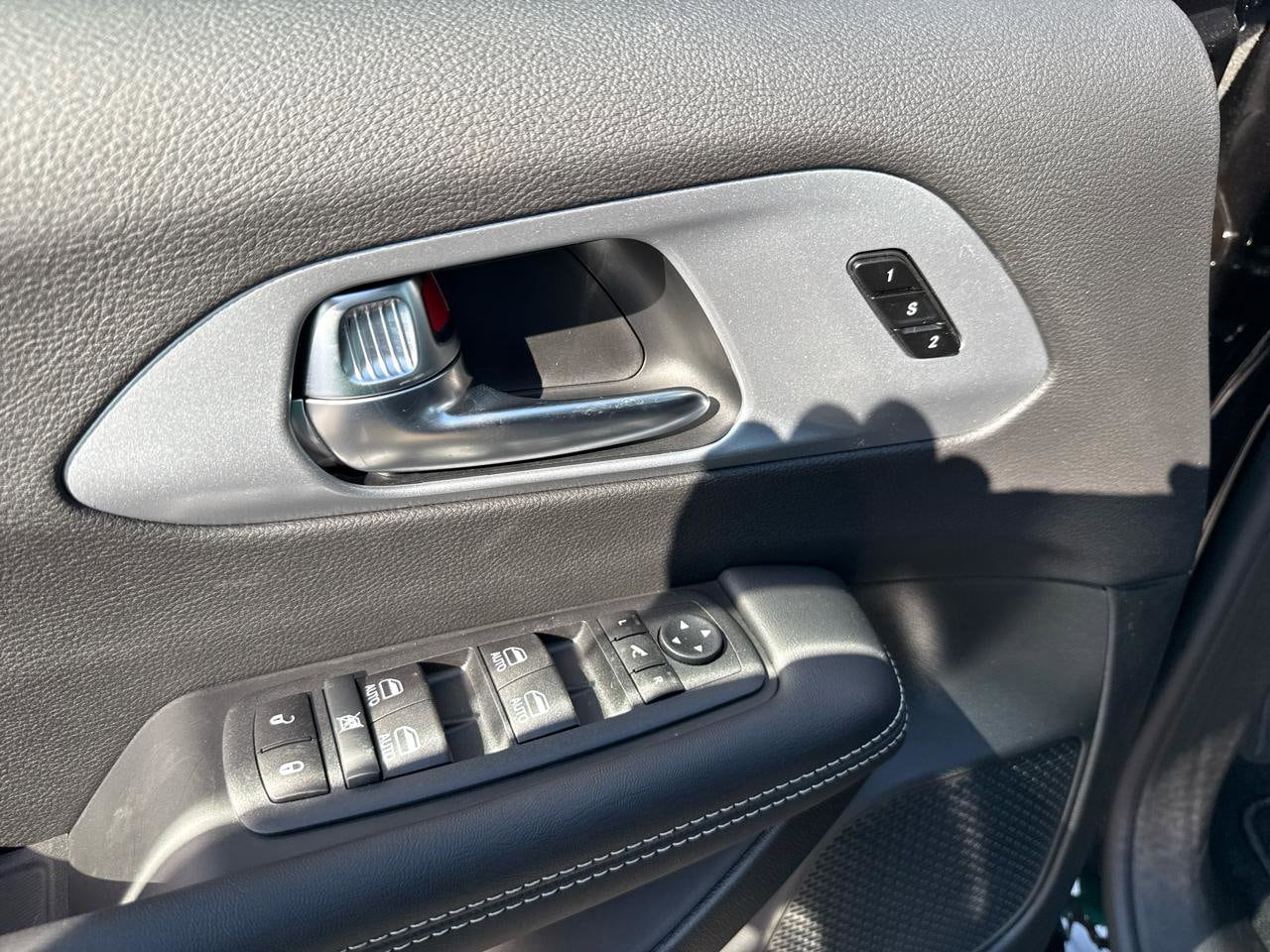 2026 Chrysler Pacifica Limited - Photo 23