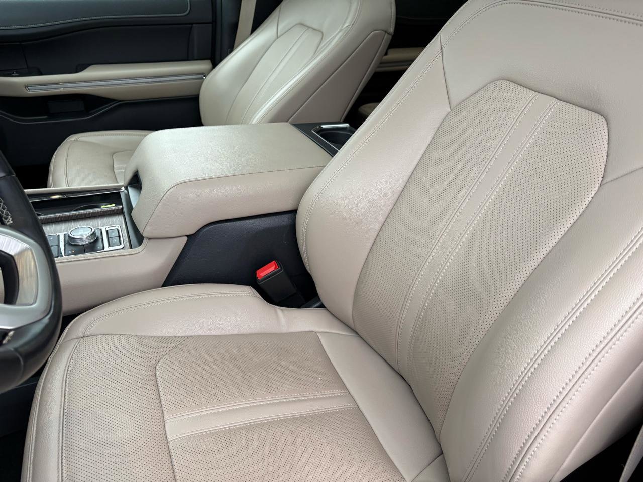 2024 Ford Expedition Limited - Photo 19