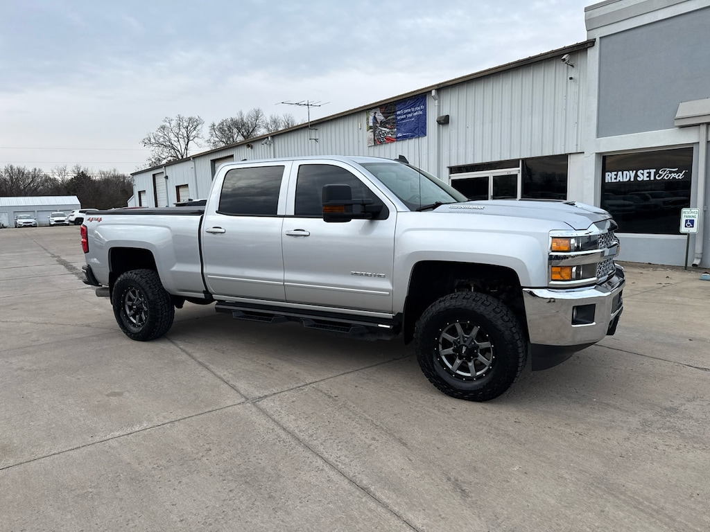 Used 2019 Chevrolet Silverado 2500HD LT 4WD Crew Cab 153.7 LT