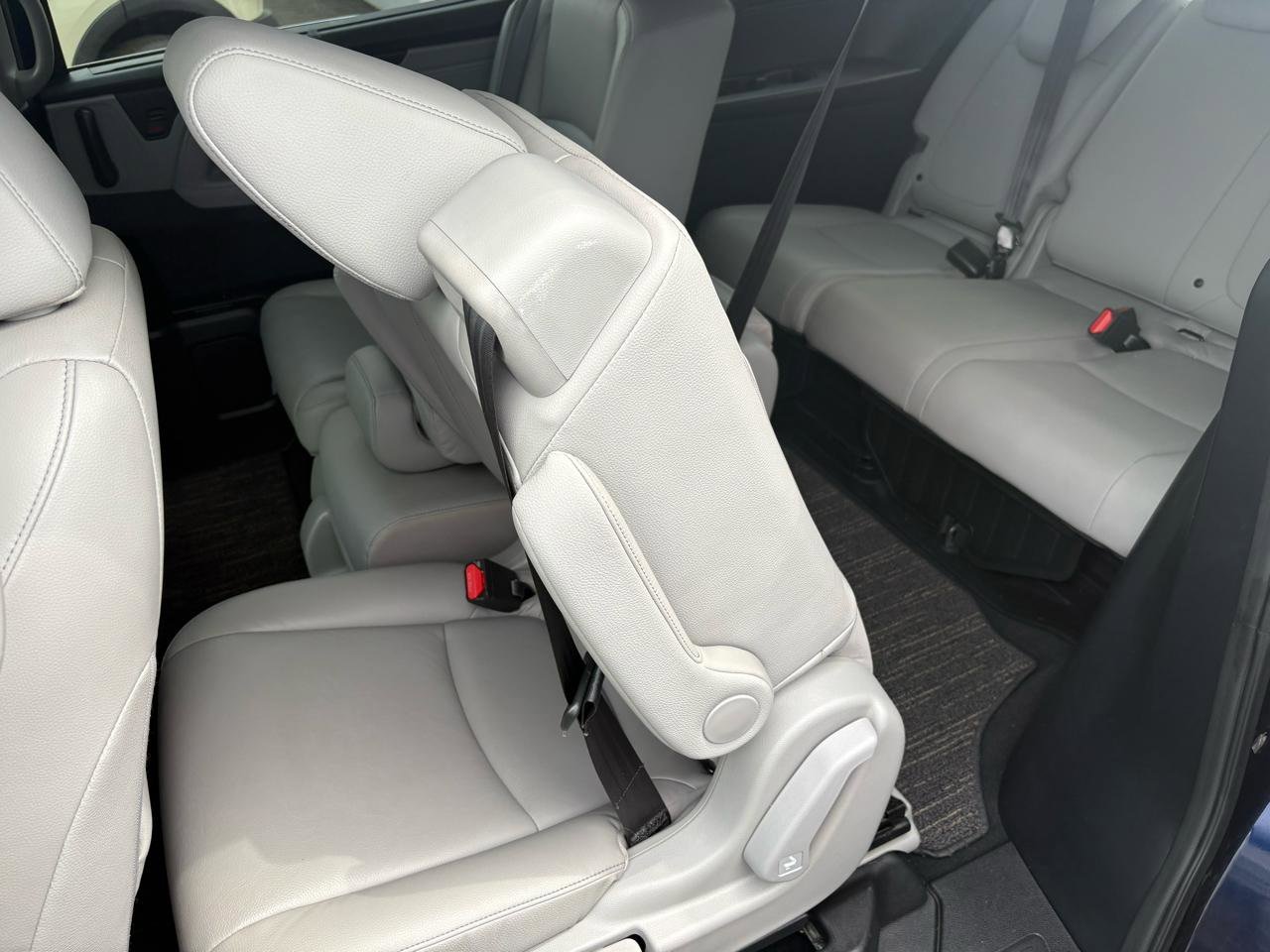 2023 Honda Odyssey EX-L - Photo 13