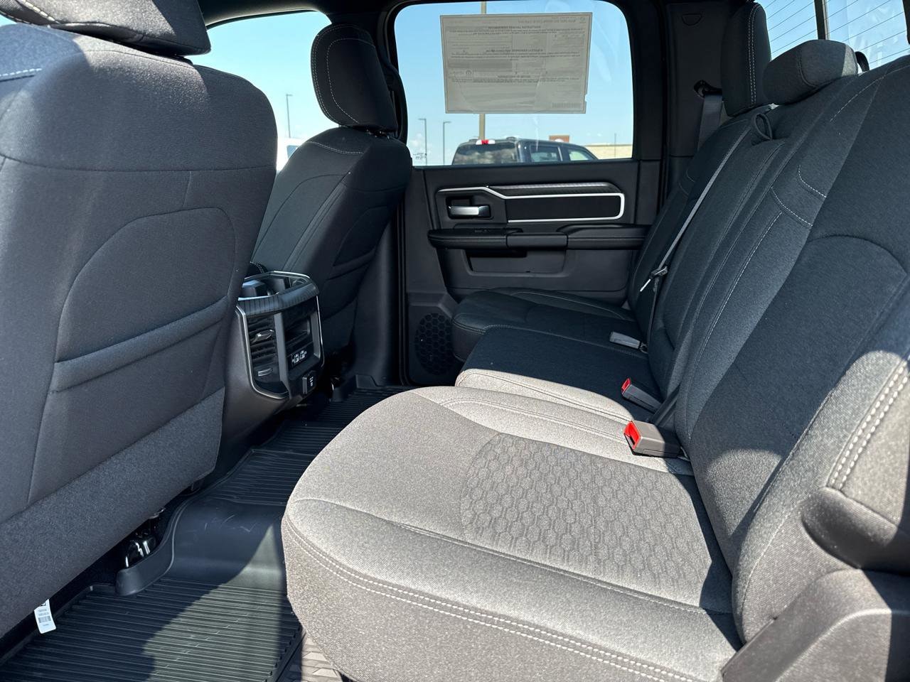 2026 RAM 2500 Big Horn - Photo 19