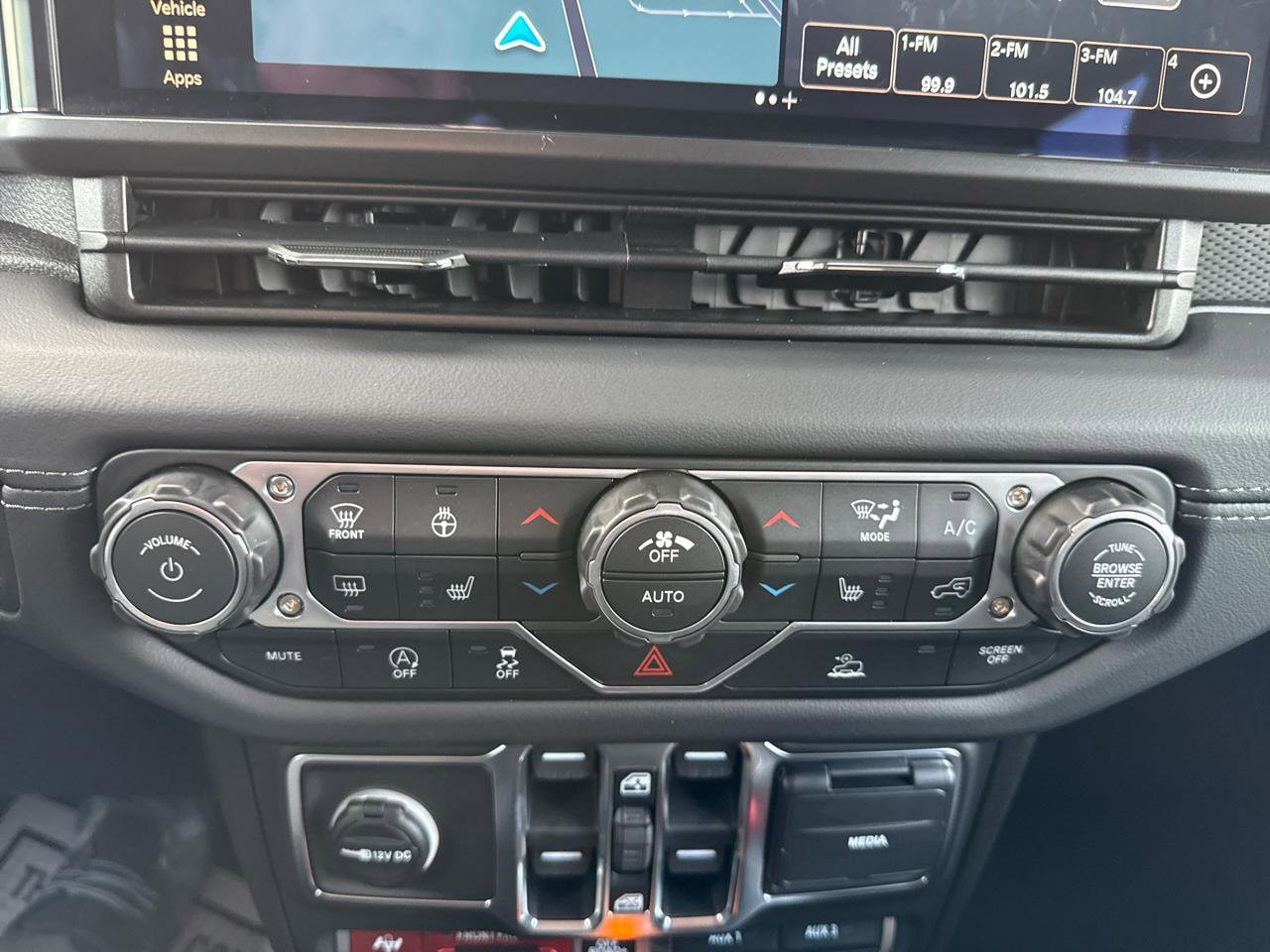 2026 Jeep Wrangler 4-Door Rubicon - Photo 54