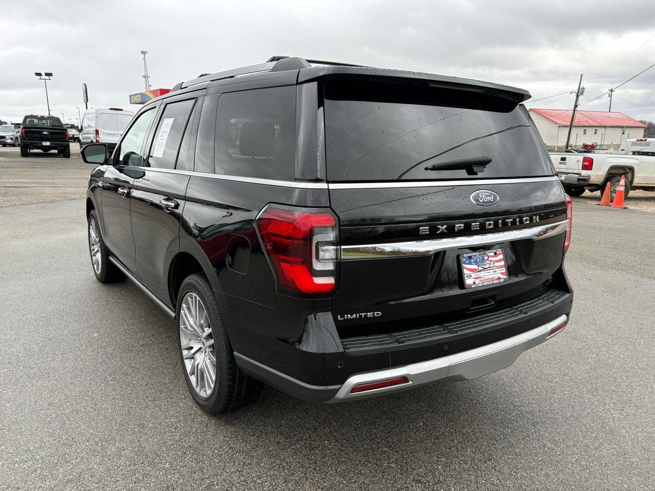 2024 Ford Expedition Limited - Photo 6