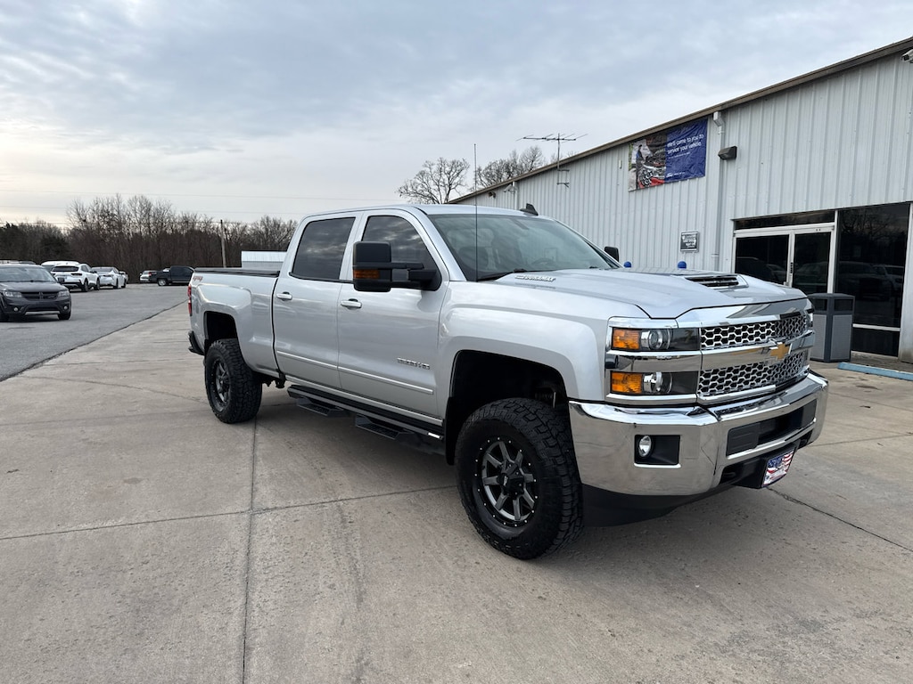 Used 2019 Chevrolet Silverado 2500HD LT 4WD Crew Cab 153.7 LT