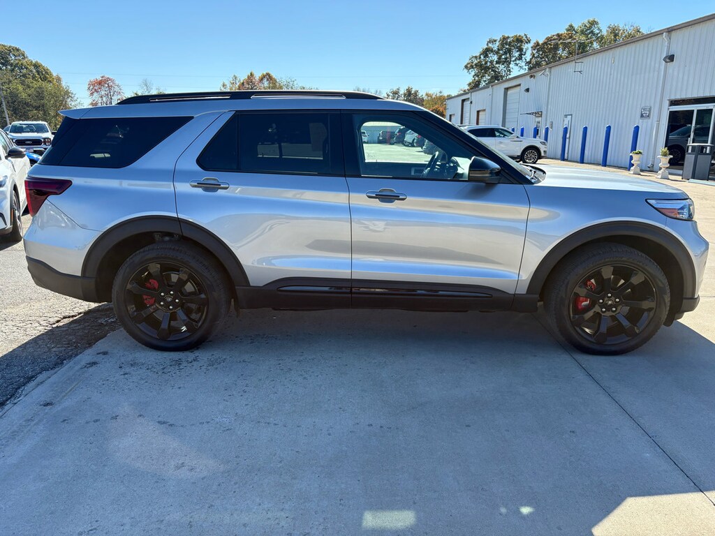 Used 2023 Ford Explorer ST ST 4WD