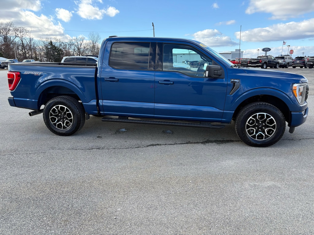 Used 2023 Ford F-150 4WD SuperCrew 145 XLT