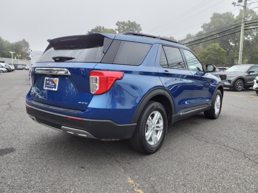 2023 Ford Explorer XLT photo 4