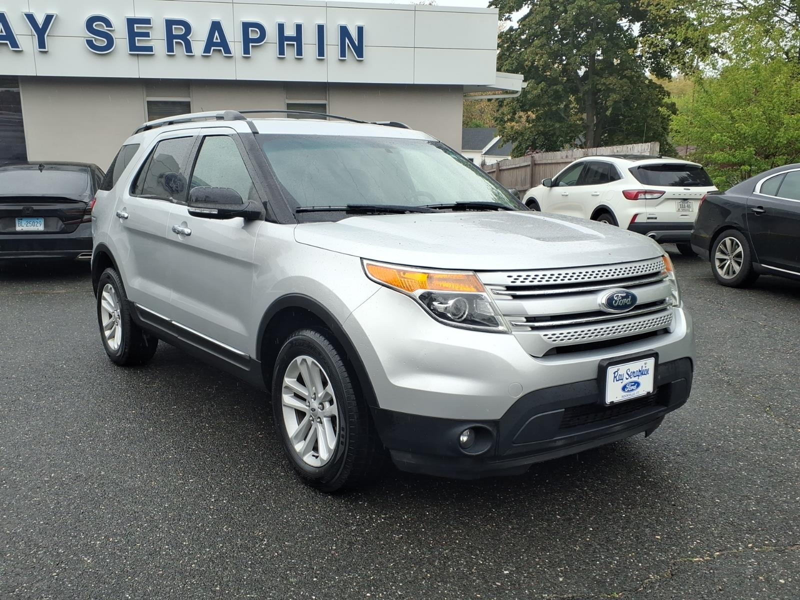 2015 Ford Explorer