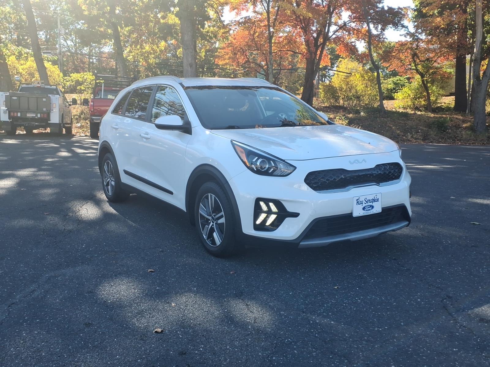 2022 Kia Niro LXS