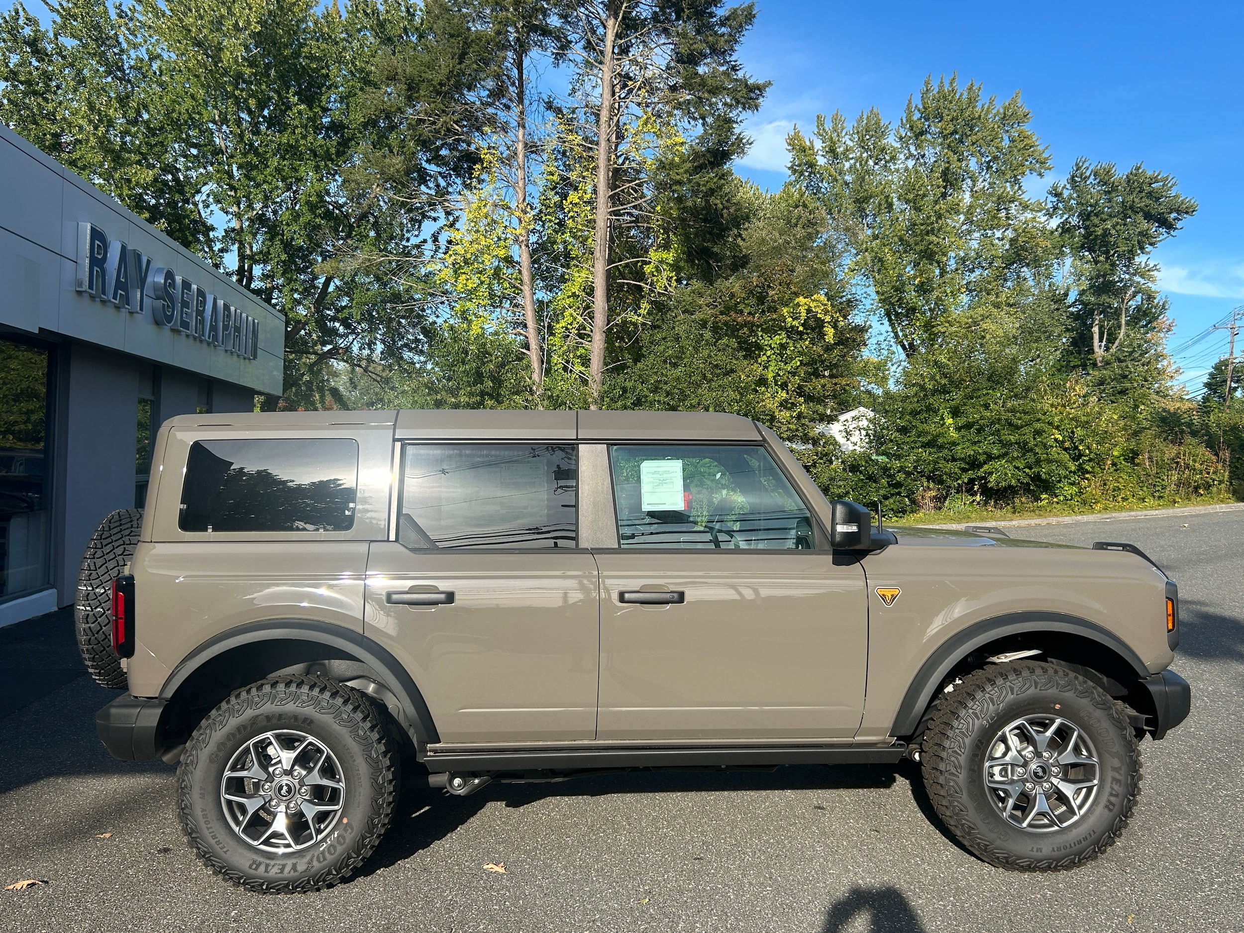 2025 Ford Bronco 4-Door