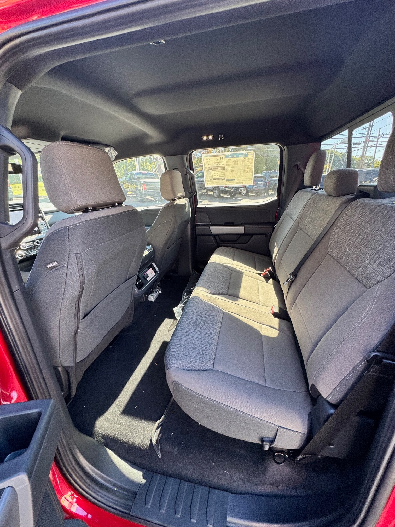 2025 Ford F-150 XLT photo 4