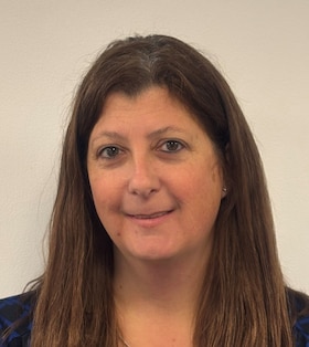 Staff member Jennifer DiPinto from bf6fd42ca566