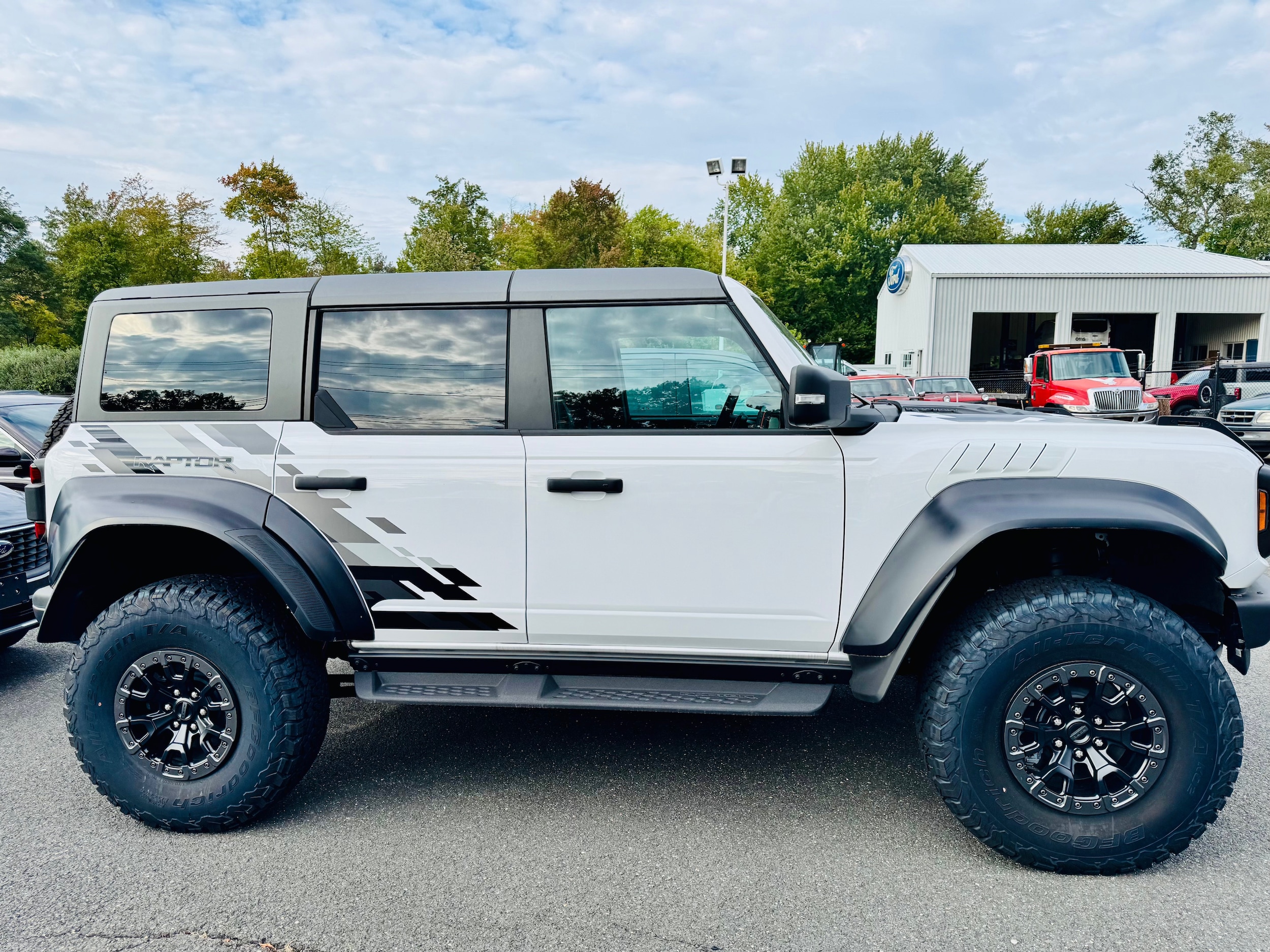 2023 Ford Bronco Raptor SUV