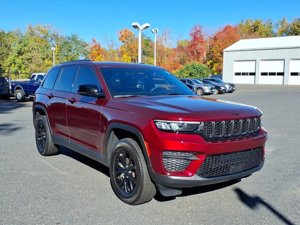 Used 2024 Jeep Grand Cherokee Altitude X SUV