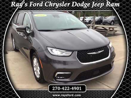 2022 Chrysler Pacifica Touring L Van Passenger Van