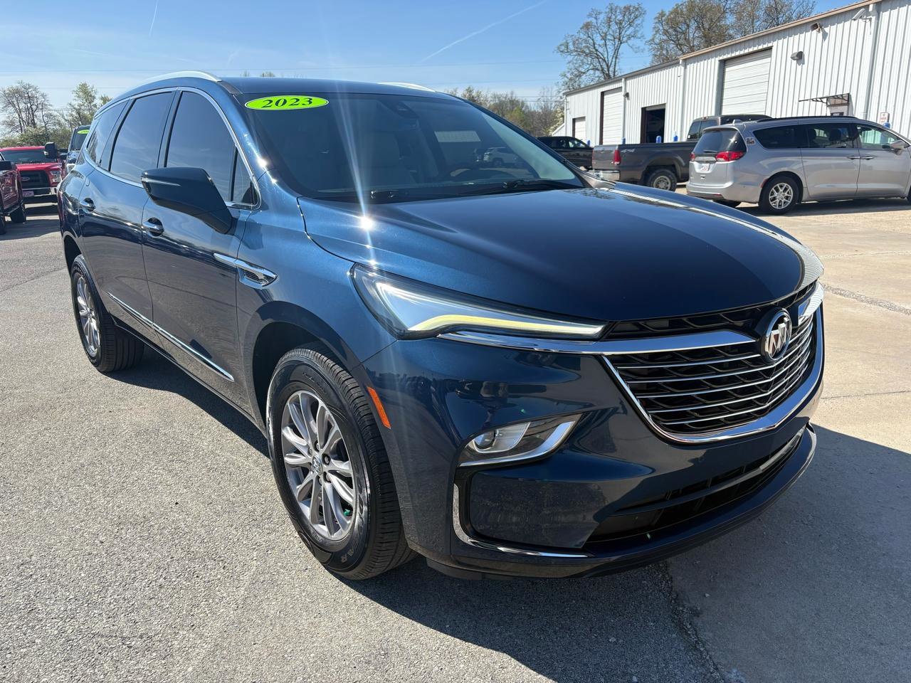 2023 Buick Enclave Essence