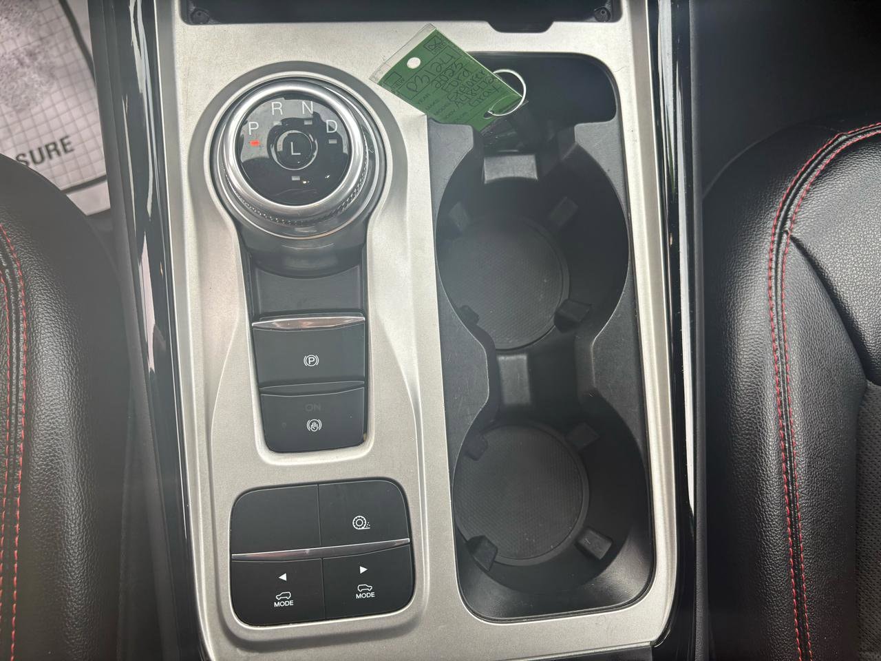 2023 Ford Explorer ST-LINE - Photo 30